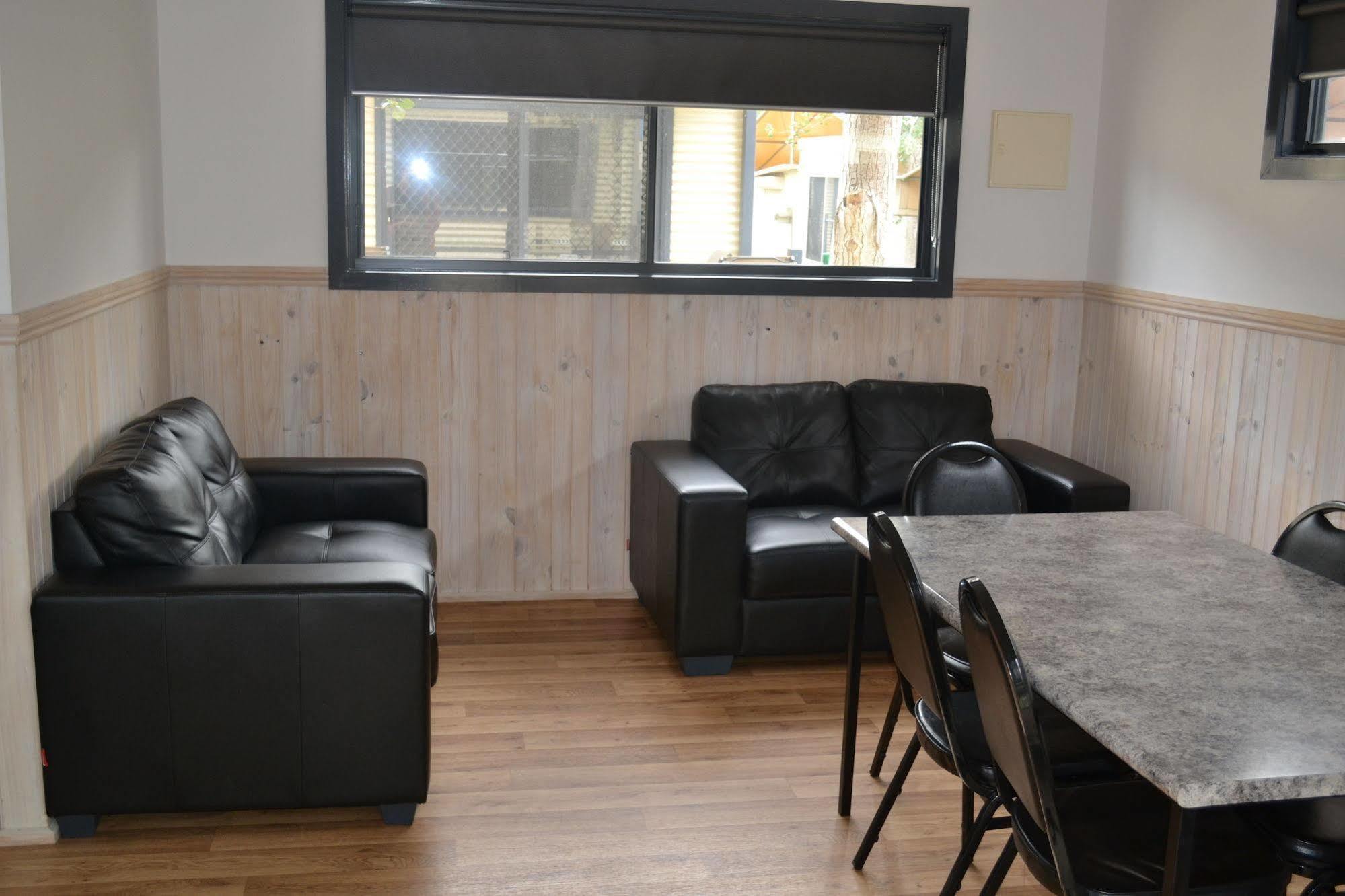 Sun Country Lifestyle Park Hotel Mulwala Luaran gambar