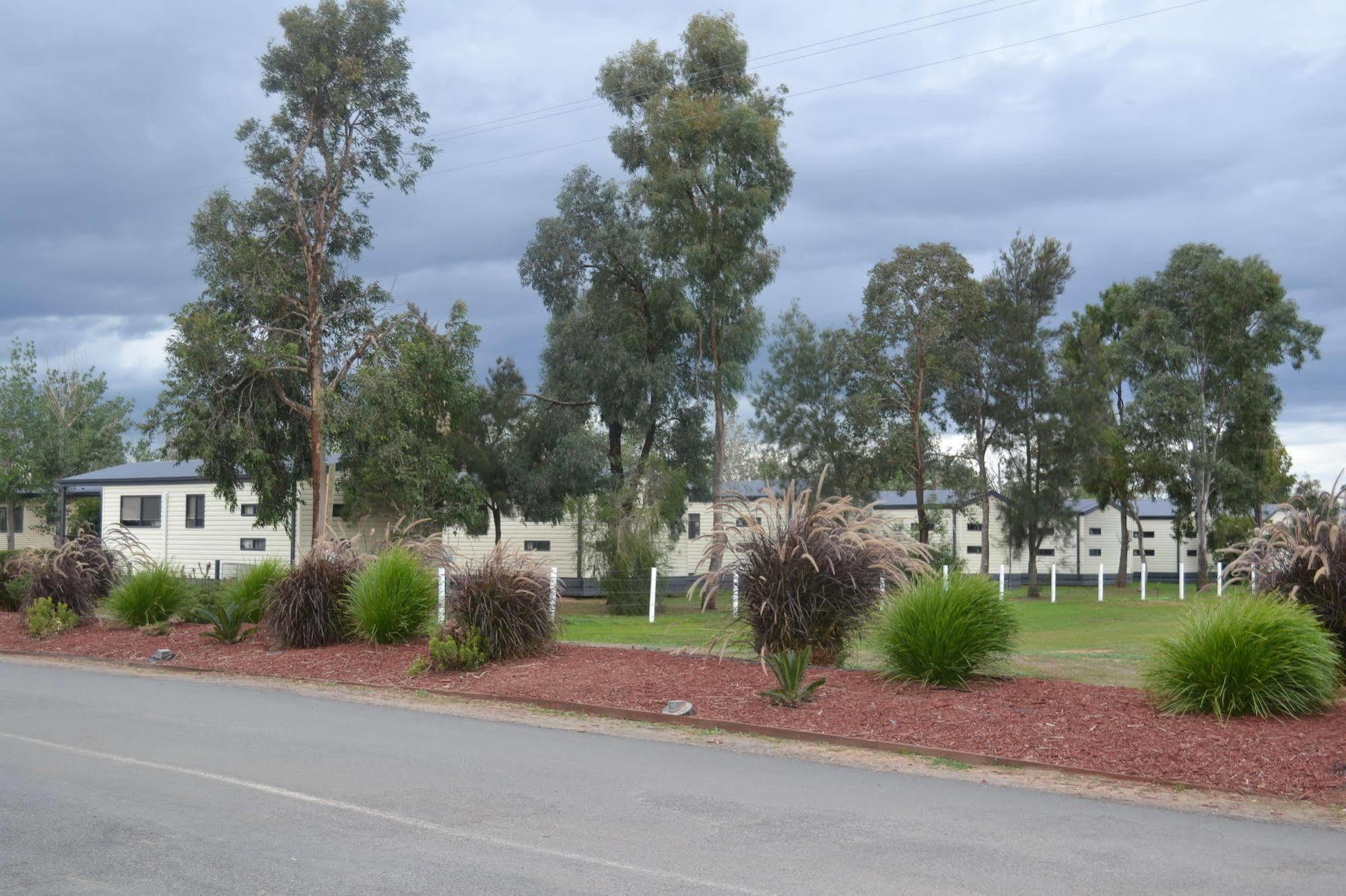 Sun Country Lifestyle Park Hotel Mulwala Luaran gambar